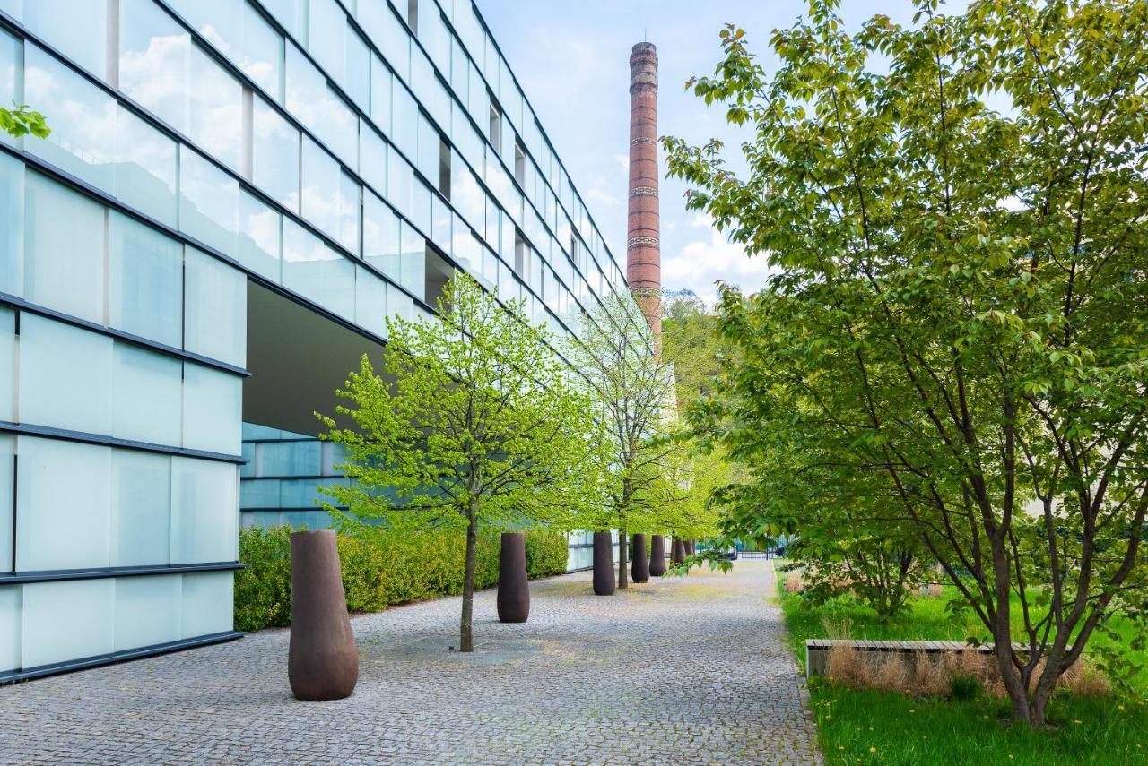 With Balcony And Parking Near The Museum Appartement